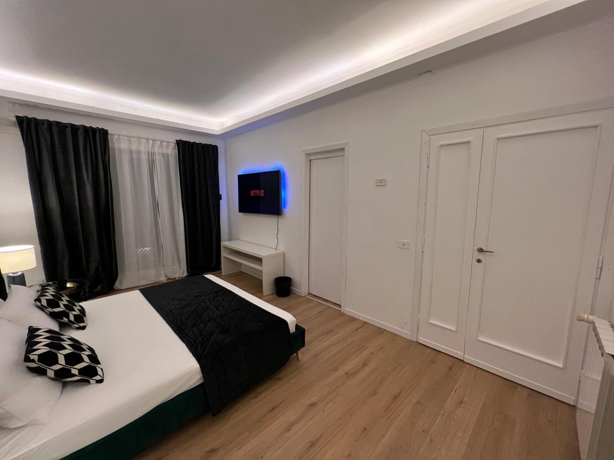 Luxury Suite Rialto Rome Exterior photo